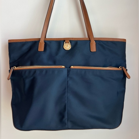 Michael Kors Kempton Navy Blue Nylon Tote Bag with Pockets - Picture 2 of 14